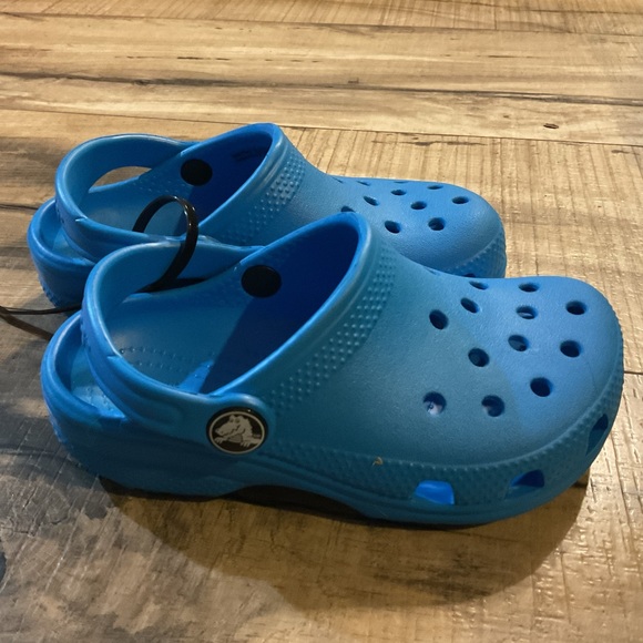 NWOT Crocs 204536 Kids Classic Clog Slip Bright Cobalt Blue Unisex Toddler C10 - Picture 6 of 6